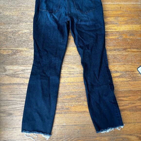 Good American Good Legs Jeans - Picture 4 of 5